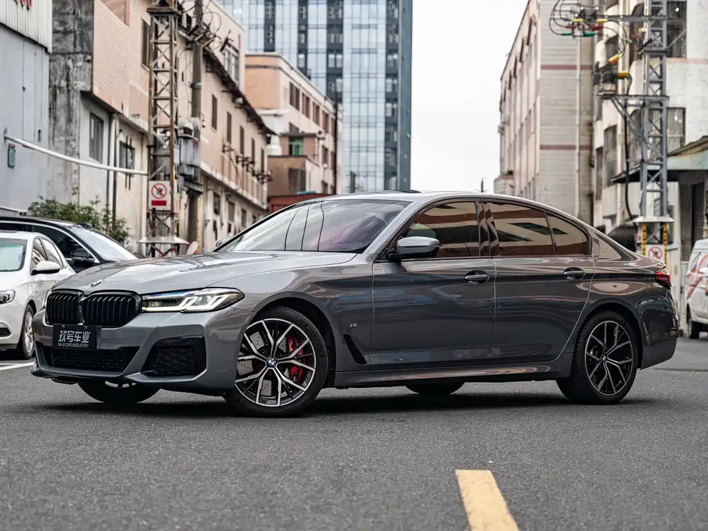 BMW 5 Series 2023