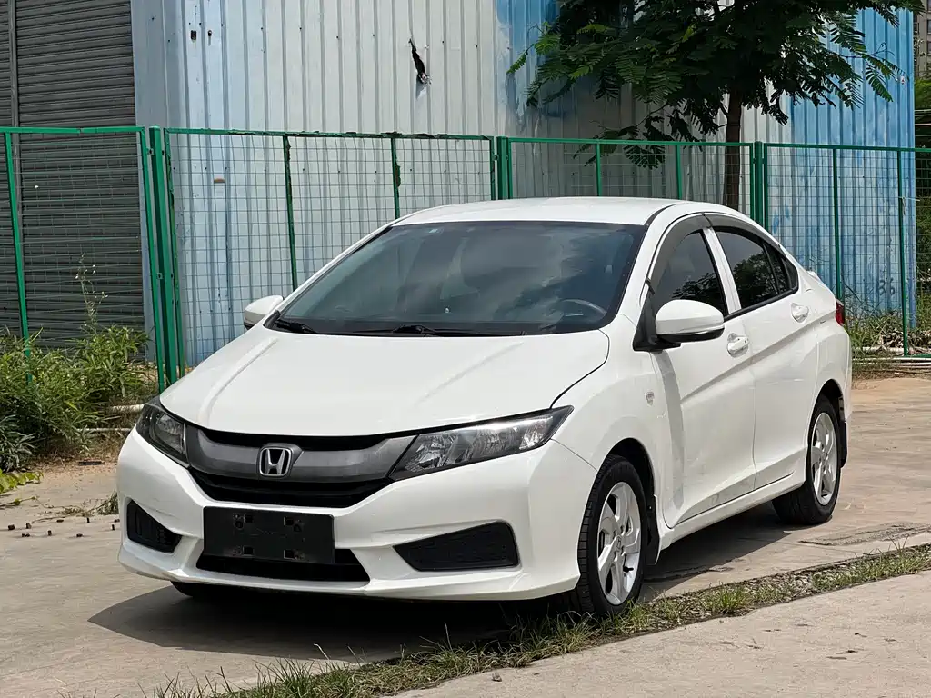 Honda City 2017 — фото 1
