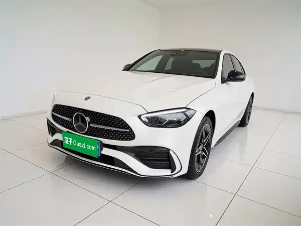 Mercedes-Benz C-Class 2025