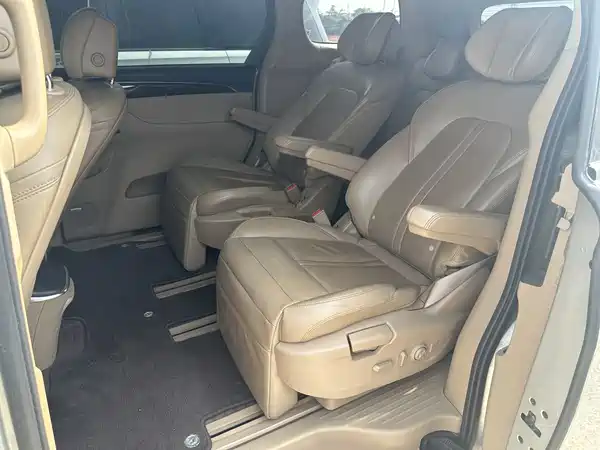 Buick GL8 2017