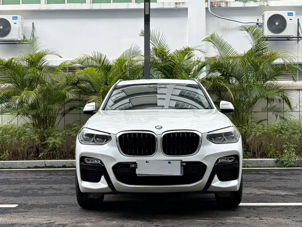 BMW X3 2018 — фото 2