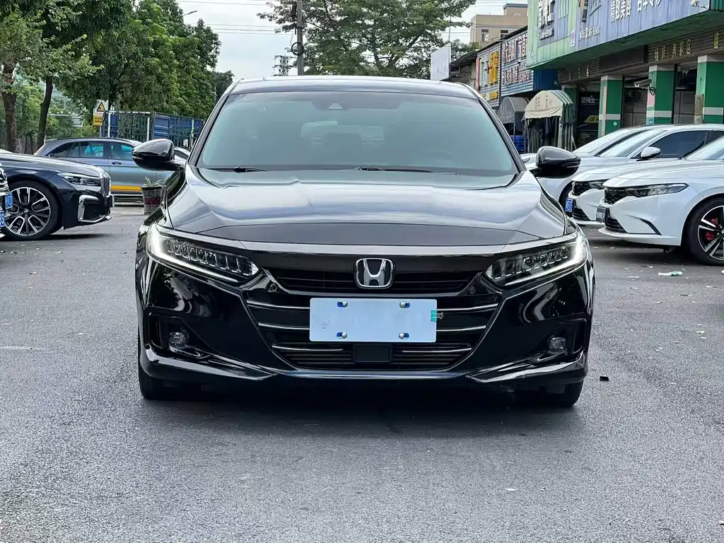 Honda Accord 2021 — фото 2