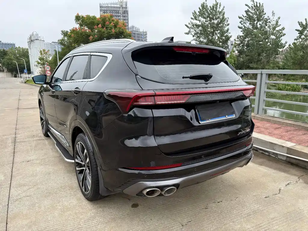 Jetour Jietu X70 PLUS 2021 — фото 15