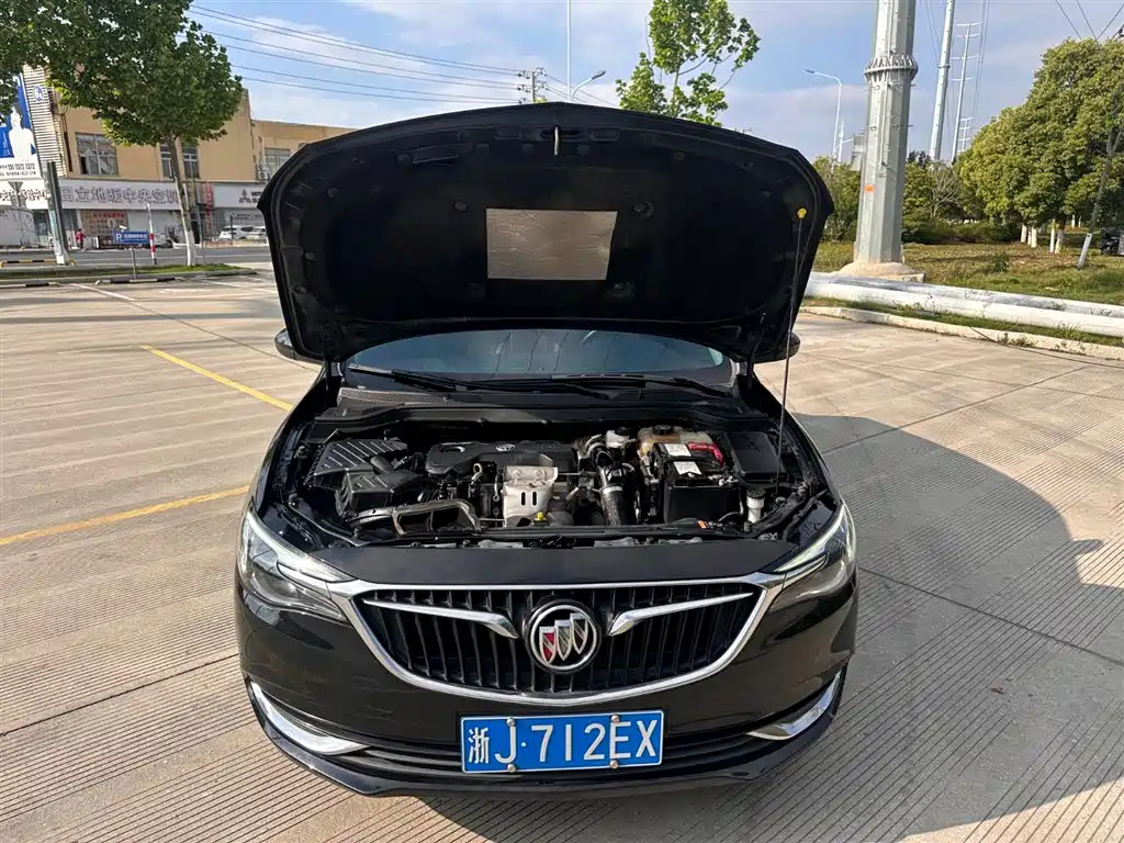 Buick Excelle 2017 — фото 14