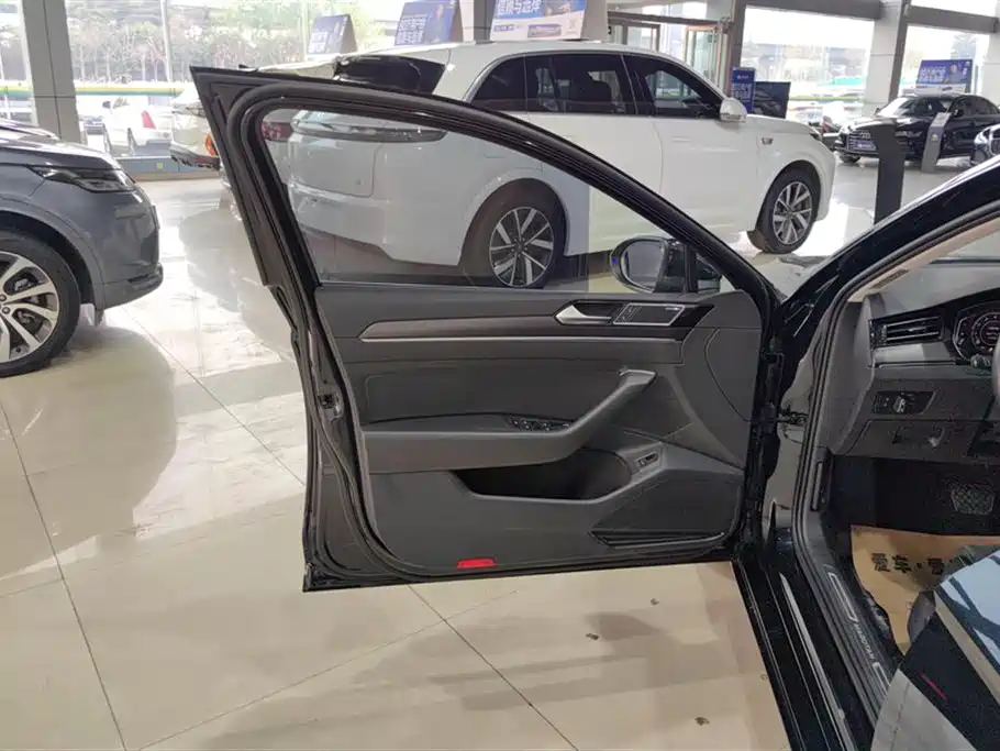 Volkswagen Magotan 2021
