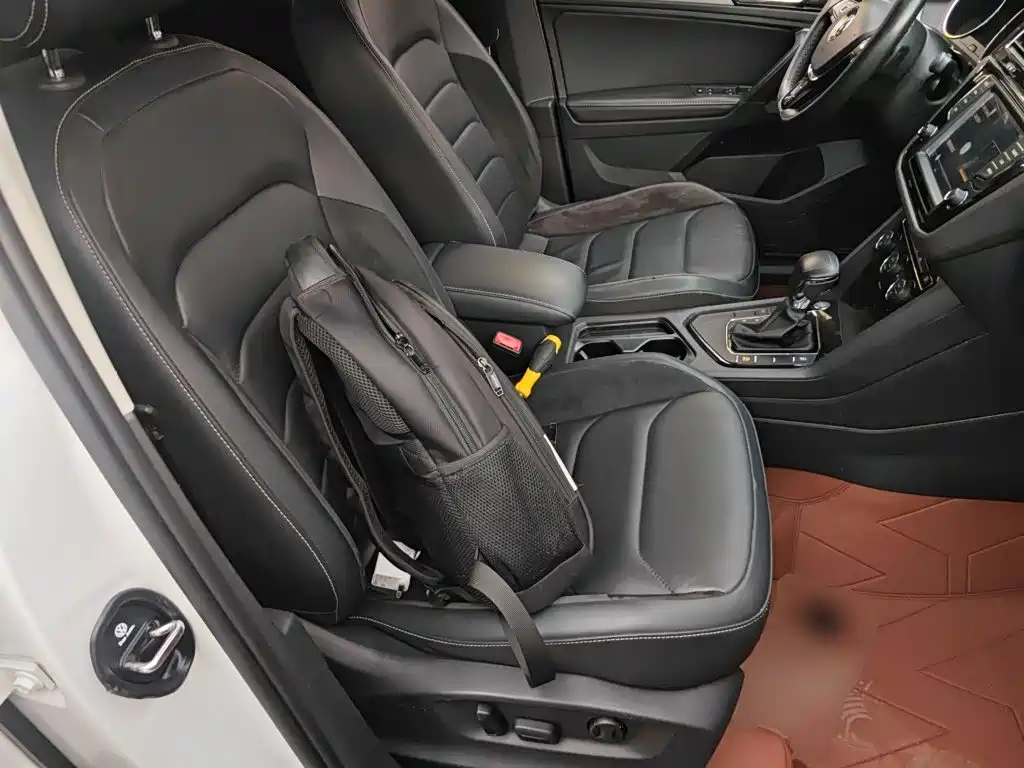 Volkswagen Tiguan L 2018 — фото 20