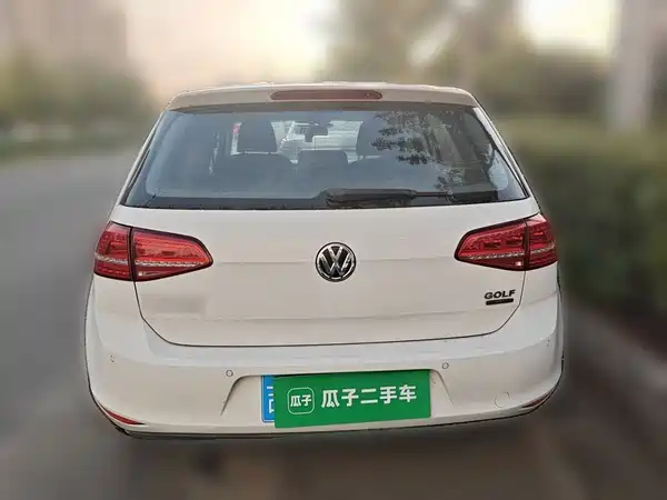 Volkswagen Golf 2016