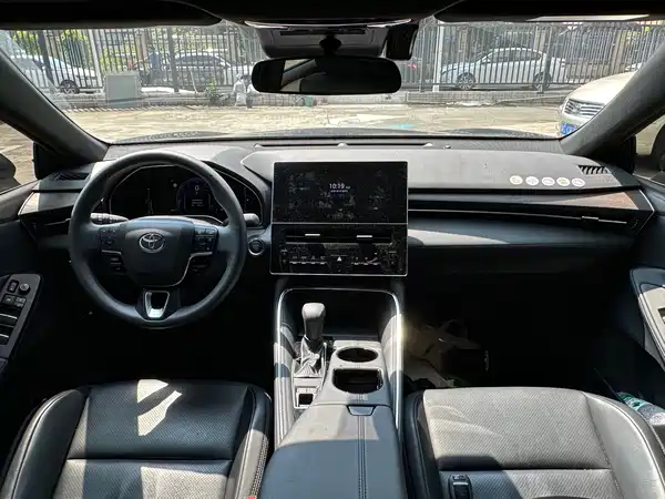 Toyota Avalon 2025