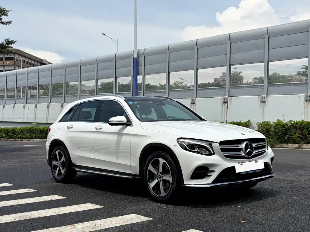 Mercedes-Benz GLC 2019 — фото 3