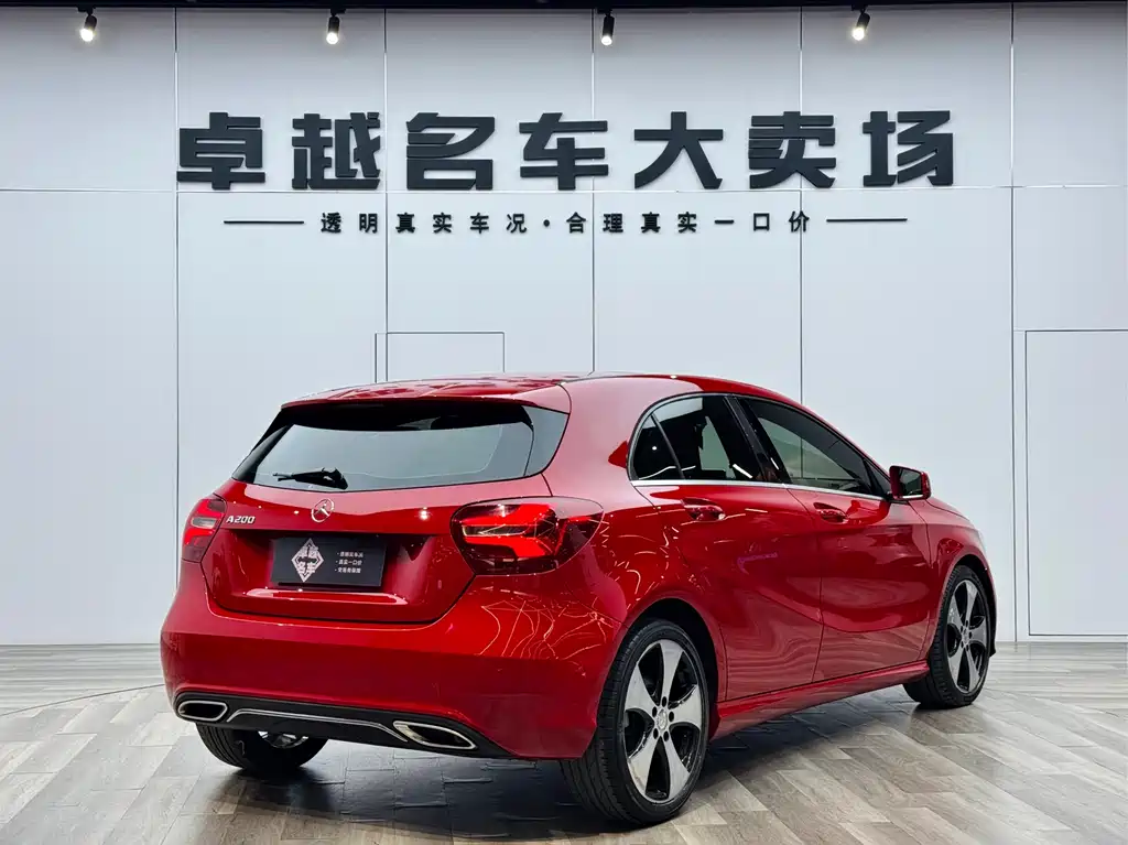 Mercedes-Benz A-Class 2016 — фото 7