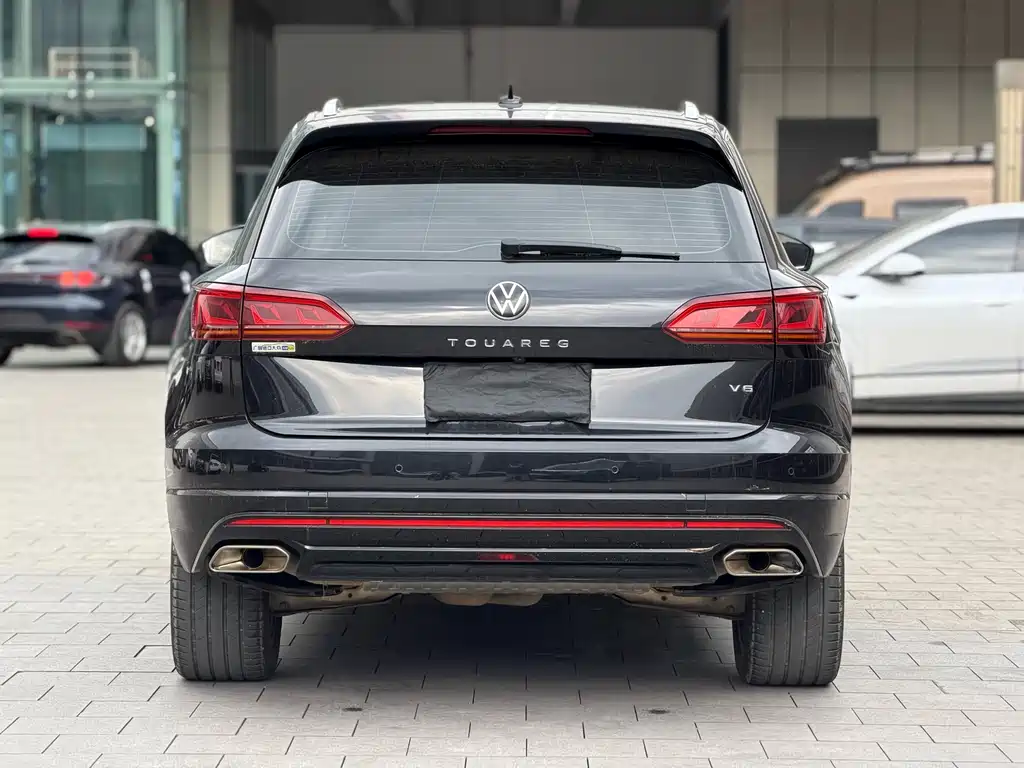 Volkswagen Touareg 2021 — фото 4