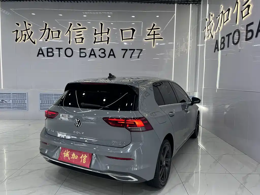 Volkswagen Golf 2024 — фото 4