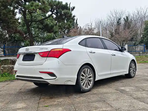 Hyundai Mistra 2017