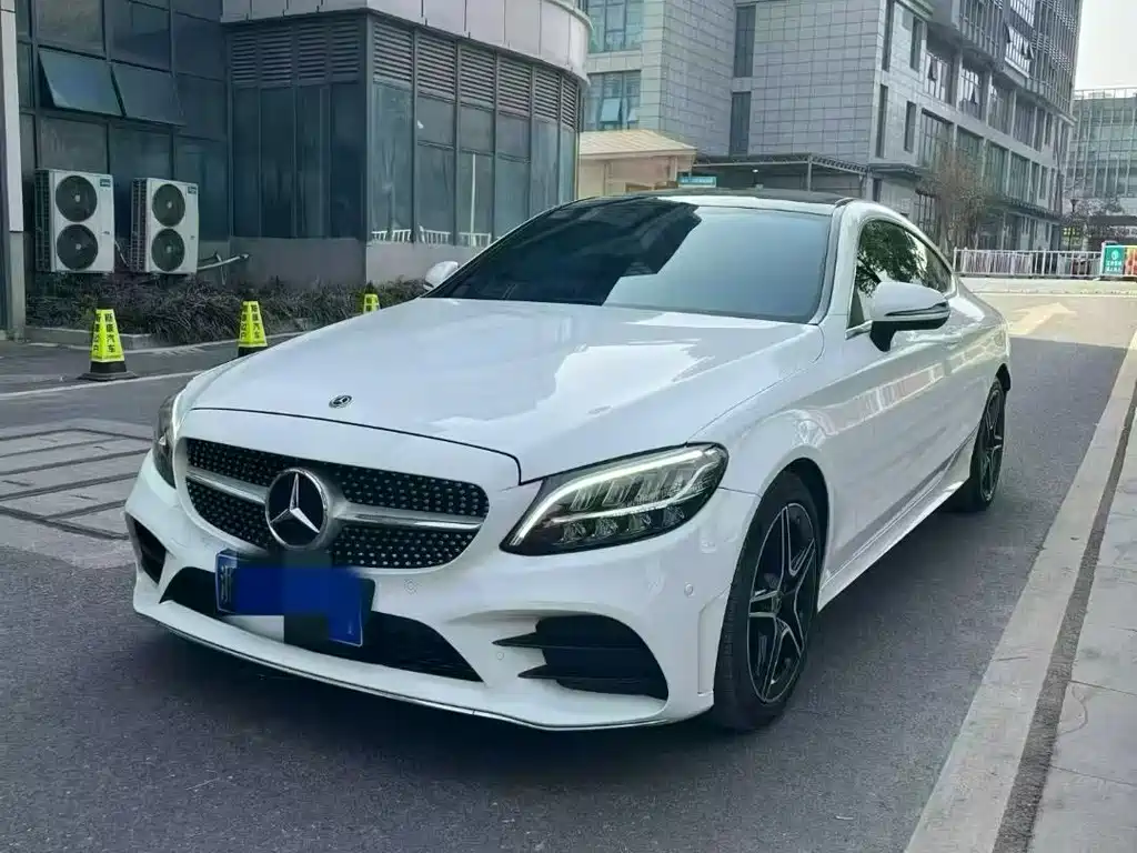Mercedes-Benz C-Class 2019 — фото 8