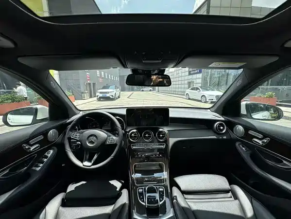 Mercedes-Benz GLC 2017