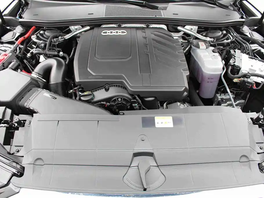 Audi A6L 2023 — фото 15