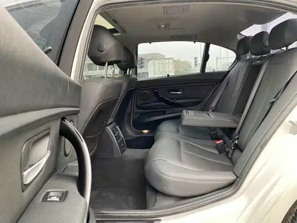 BMW 3 Series 2017