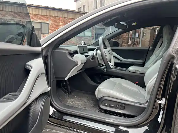 NIO ET5T 2023