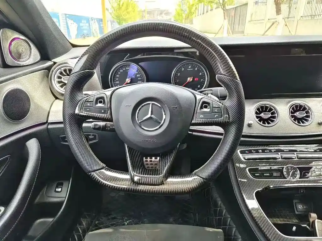 Mercedes-Benz E-Class 2017 — фото 4