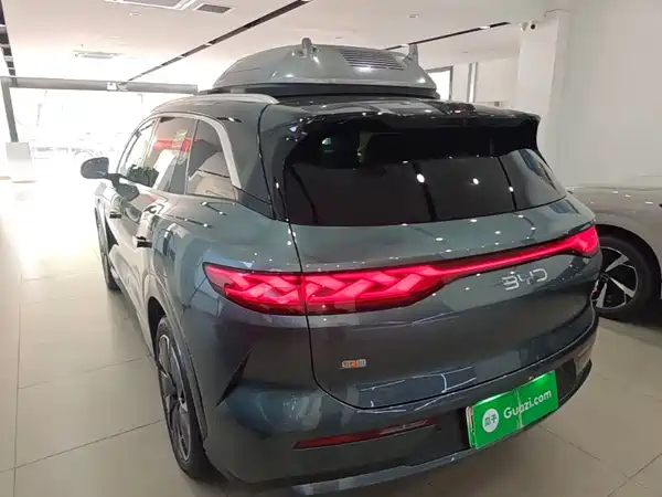 BYD Tang L 2025
