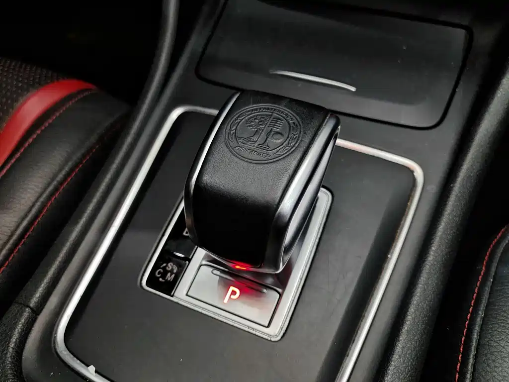 Mercedes-Benz A-Class AMG 2015 — фото 18