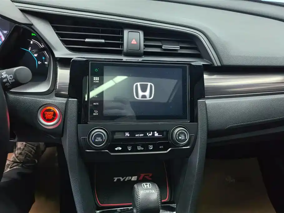 Honda Civic 2022 — фото 13