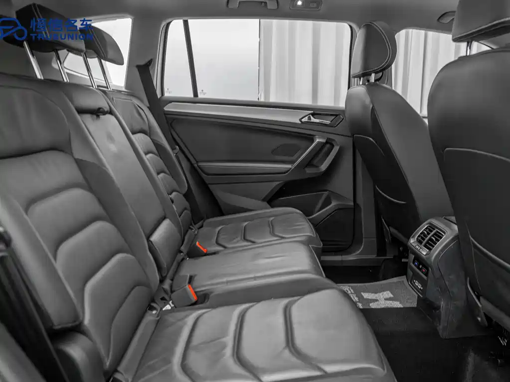 Volkswagen Tiguan L 2020 — фото 15