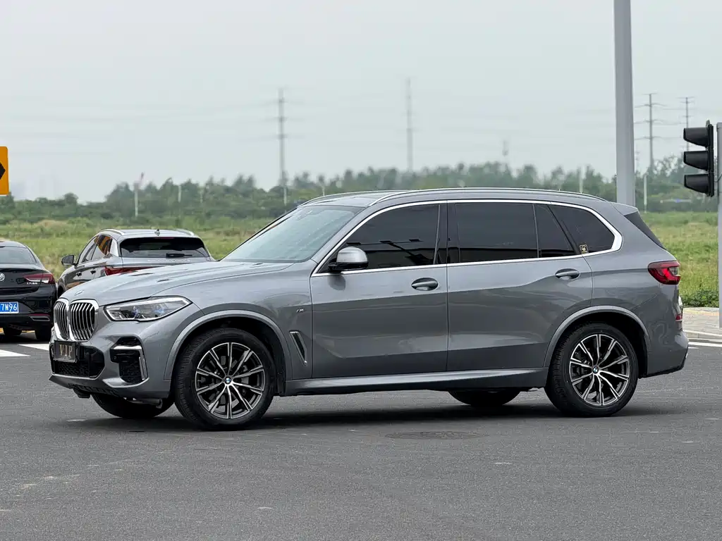 BMW X5 2023 — фото 10