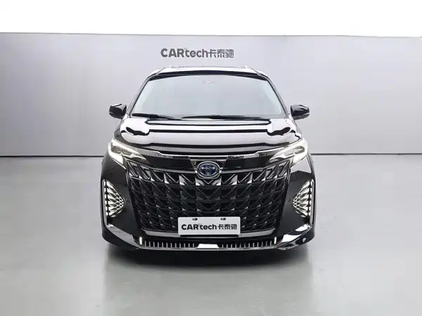 Toyota Sienna 2023