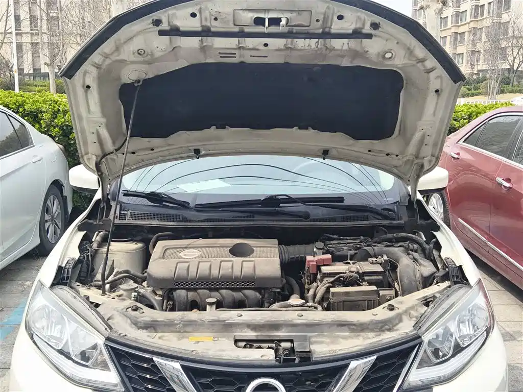 Nissan Tiida 2018 — фото 19