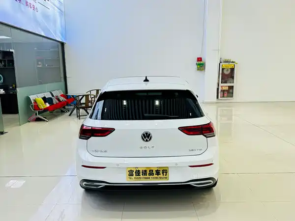 Volkswagen Golf 2022