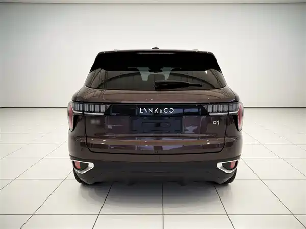Lynk & Co 01 2017