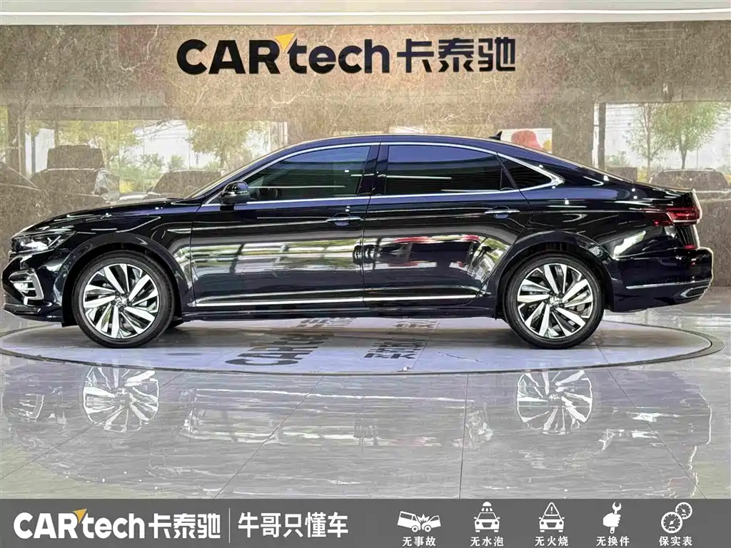 Volkswagen Passat 2023 — фото 7