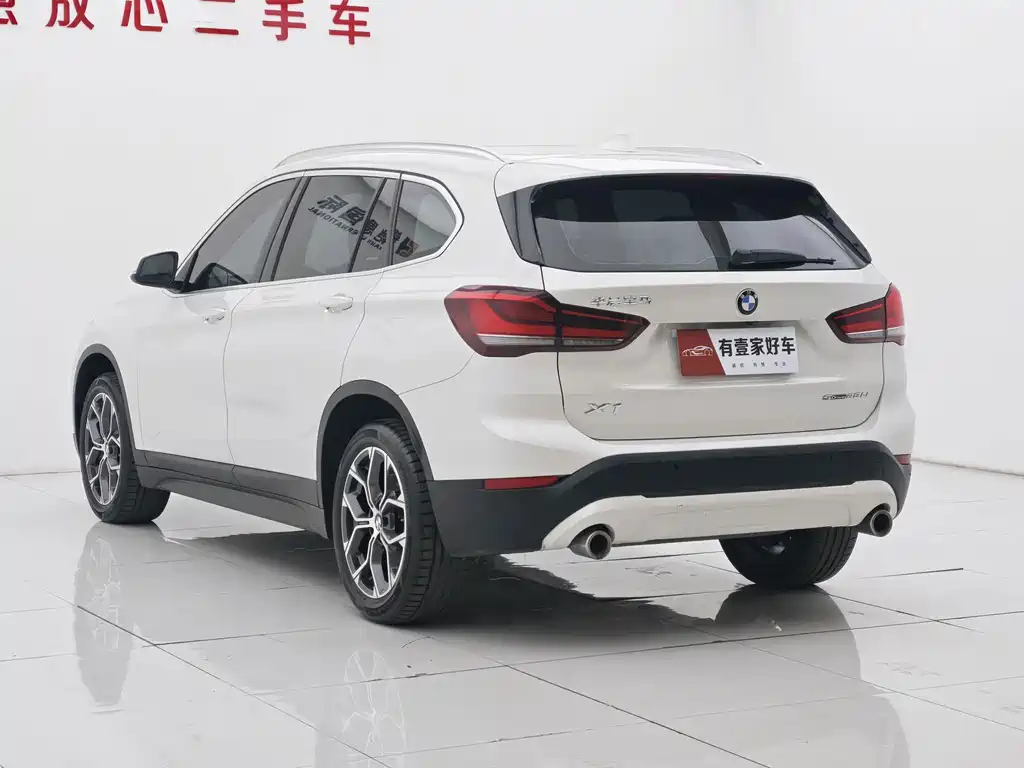 BMW X1 2022 — фото 6