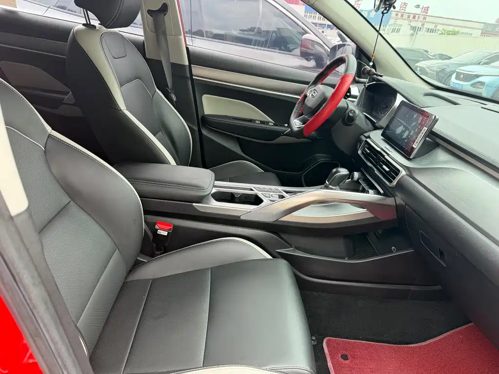 Geely Binyue 2020