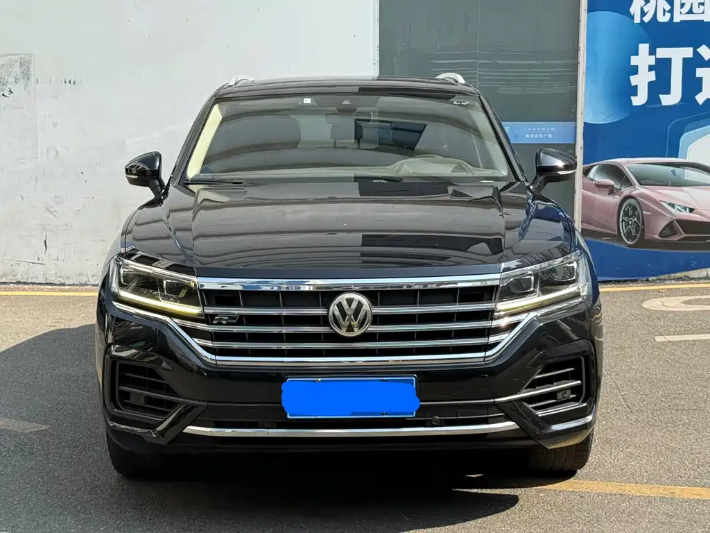 Volkswagen Touareg 2019 — фото 11