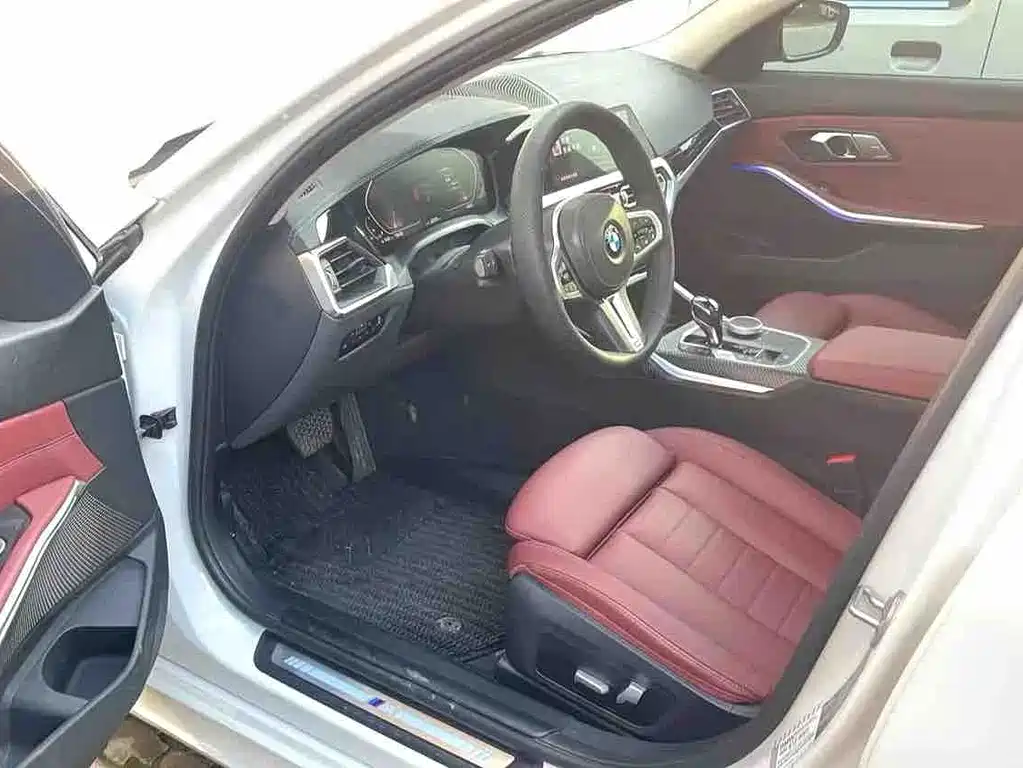 BMW 3 Series 2021