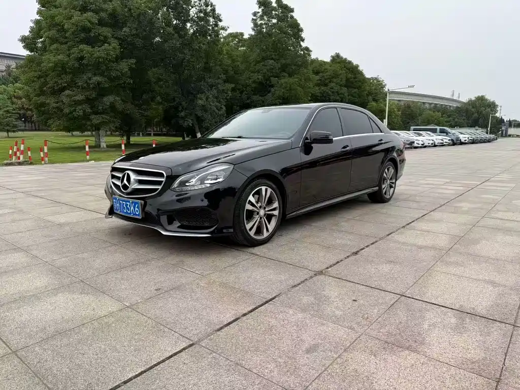 Mercedes-Benz E-Class 2015