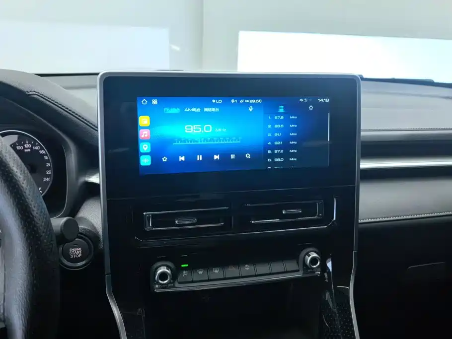 Haval M6 2023 — фото 13