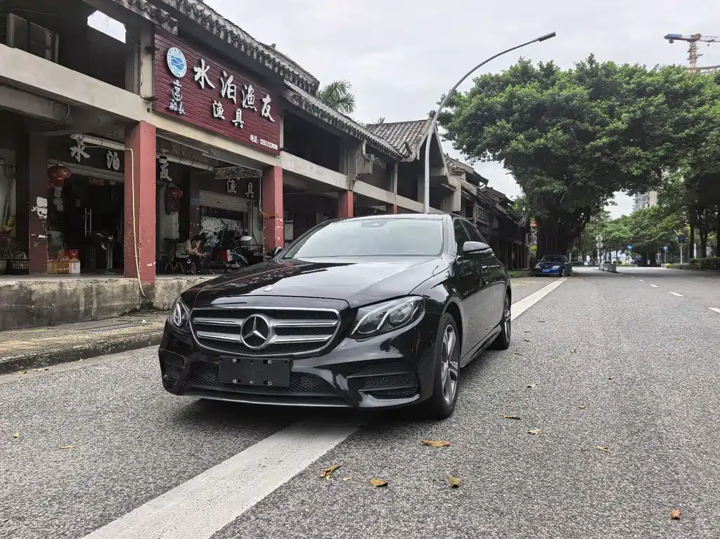 Mercedes-Benz E-Class 2016 — фото 1