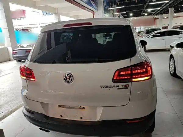 Volkswagen Tiguan 2014