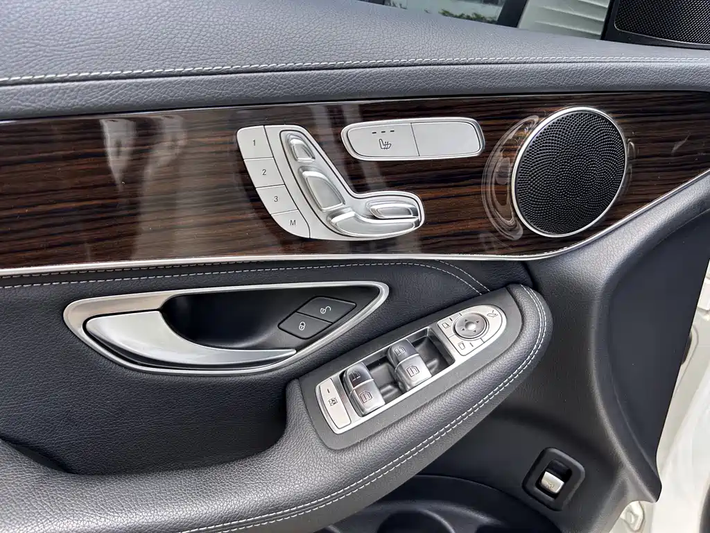 Mercedes-Benz GLC 2019 — фото 10