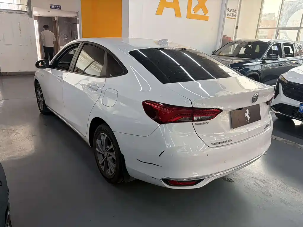 Buick Verano 2022 — фото 10