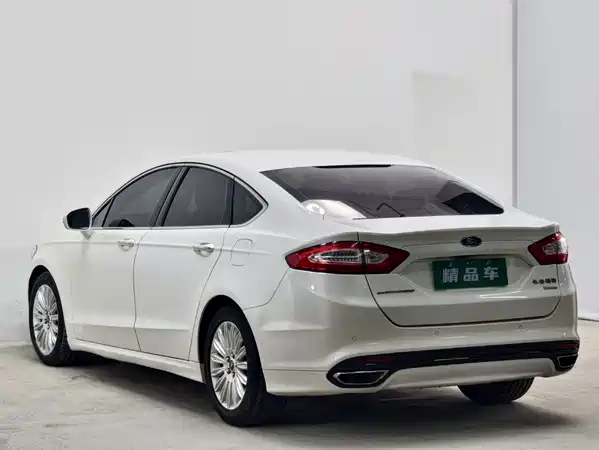 Ford Mondeo 2015