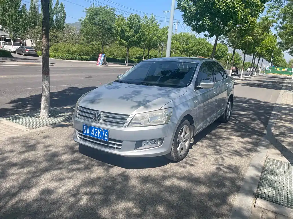 Volkswagen Santana 2013