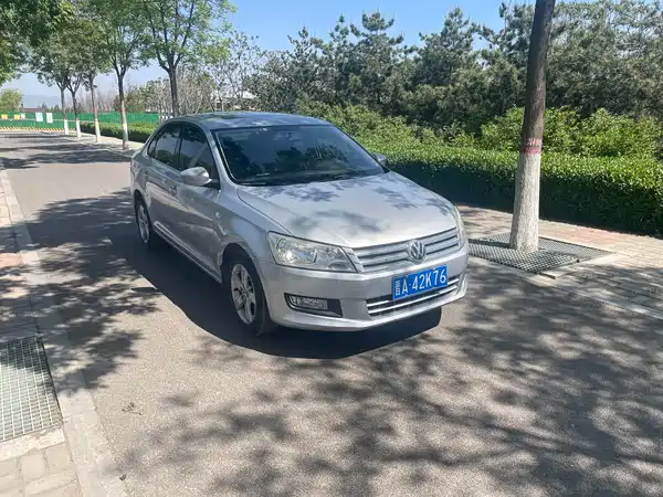 Volkswagen Santana 2013