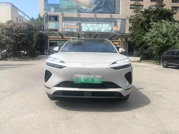 BYD Sealion 06 2025