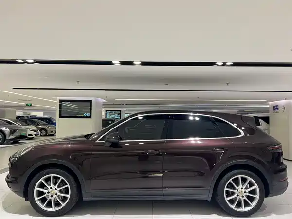 Porsche Cayenne 2019