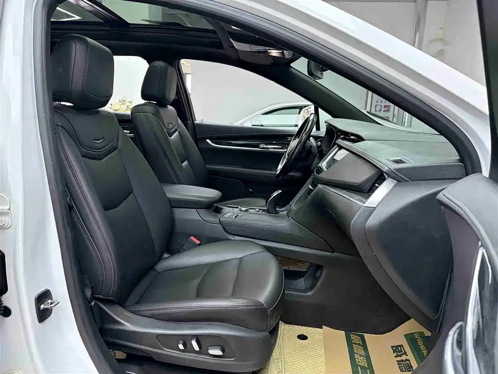 Cadillac XT5 2021 — фото 20