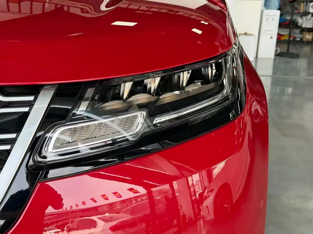 Land Rover Velar 2019